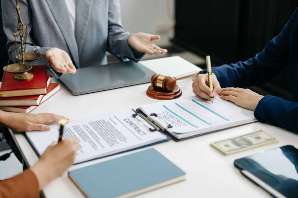 Avocat droit des affaires Lyon, un allié de taille pour les entreprises