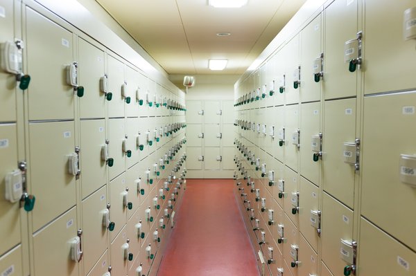 Les casiers rangement industriel : robustesse et praticité au travail